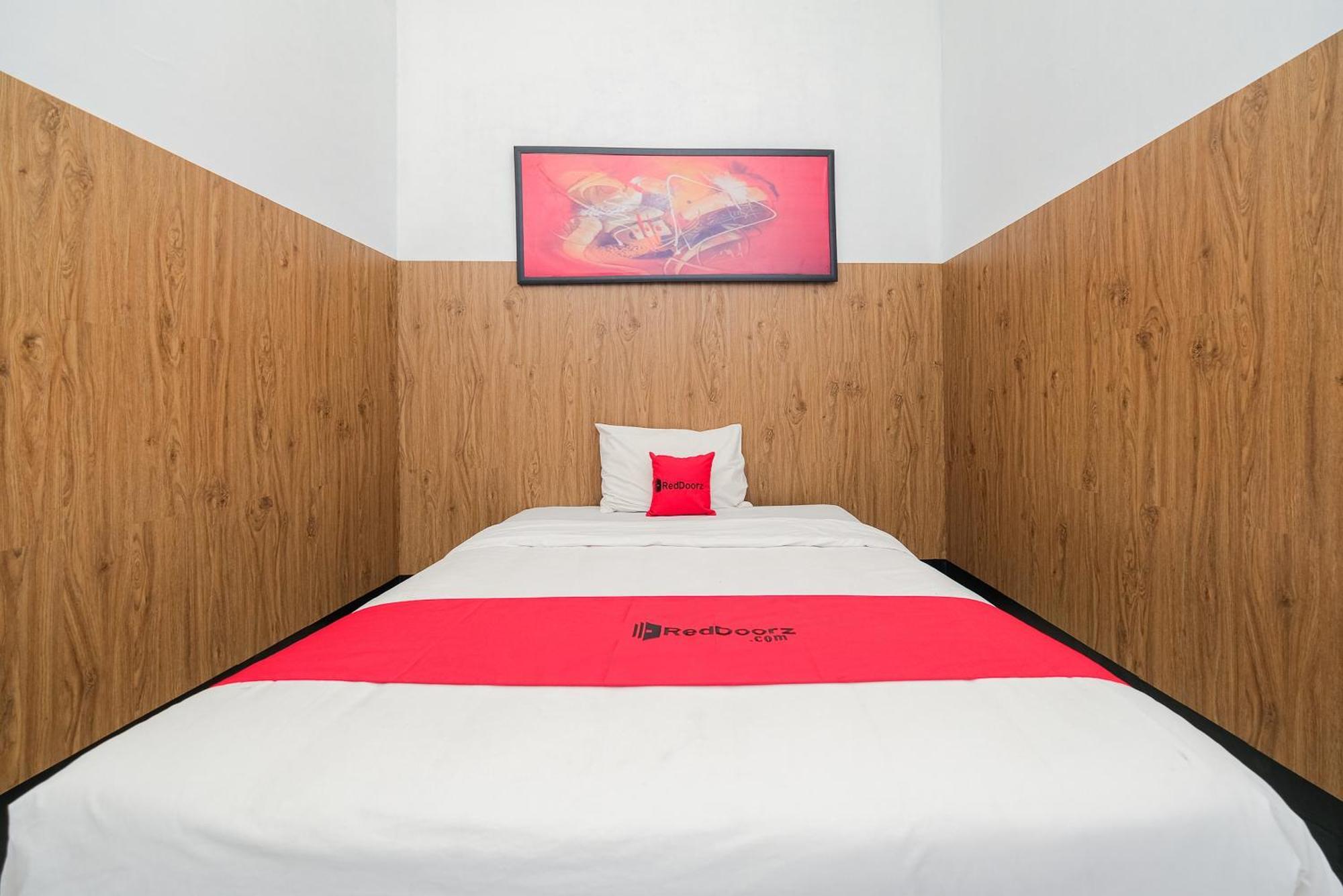OYO 3387 Nakula Homestay Syariah Tuban  Luaran gambar